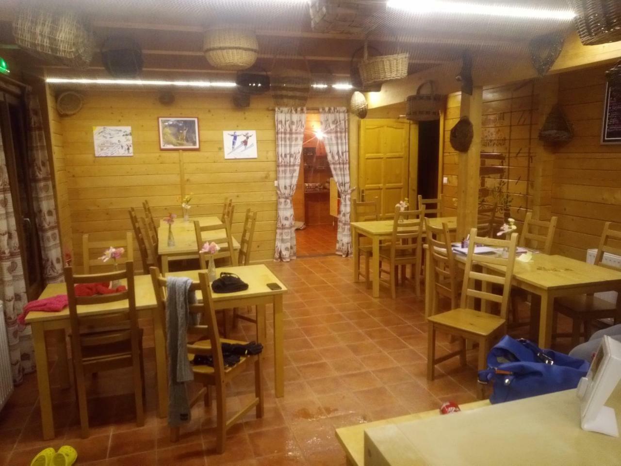 Le Chalet Des Buisses Hotel Roubion Esterno foto